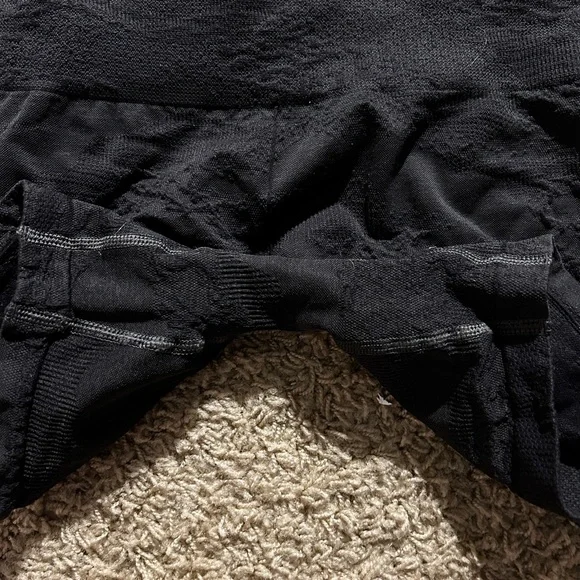 Gymshark biker shorts - Picture 4 of 6